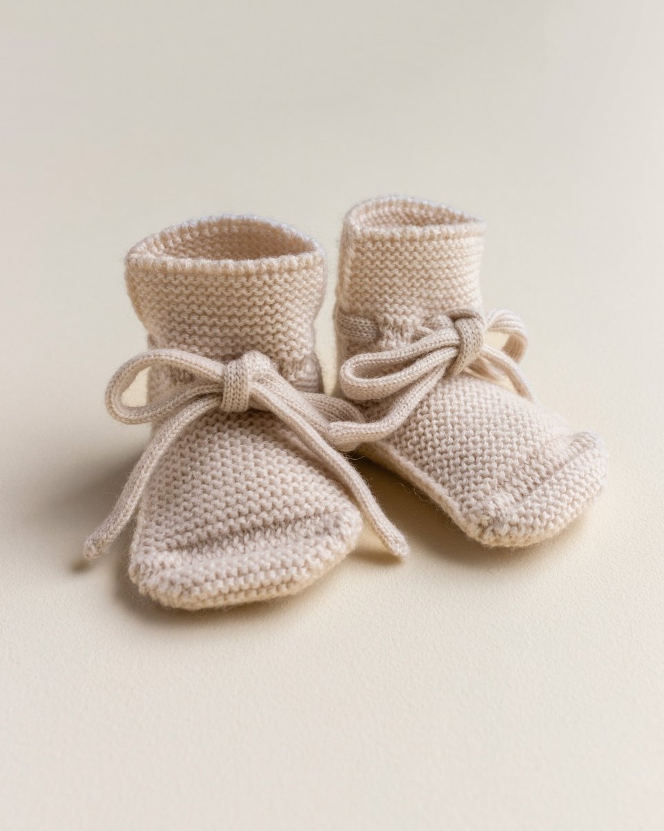 Buciki niechodki z wełny merino Cream - Hvid