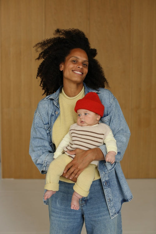 Kamizelka z wełny merino Harvey Baby Cream/Mocha - Hvid