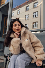 Kurtka bomberka damska z wełny merino Almond - Meggstore