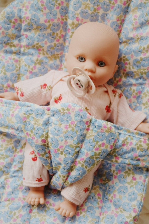 Lalka ze smoczkiem Elisa Doll Rosie Blush - KONGES SLØJD