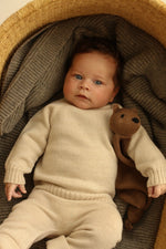 Mięciutka przytulanka z wełny merino Teddy Toki Mocha - Hvid