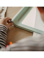 Podświetlany tablet do nauki pisania i rysowania Kiddy Draw Pro - Kidywolf