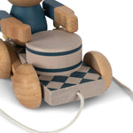 Drewniana zabawka muzyczna do ciągnięcia miś ARC EN CIEL BLUE - KONGES SLØJD